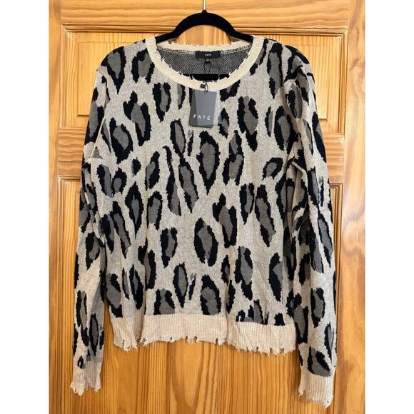 FATE NWT Sweater Size LG Animal Print Cute Fringe Soft Cute - Picture 1 of 6